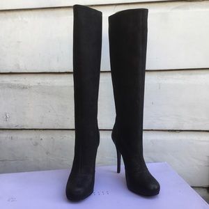 New Vera Wang Lavender stiletto platform boots 6.5